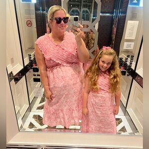 Dondolo Off the Shoulders Smock Dress in Pink / Size XXL